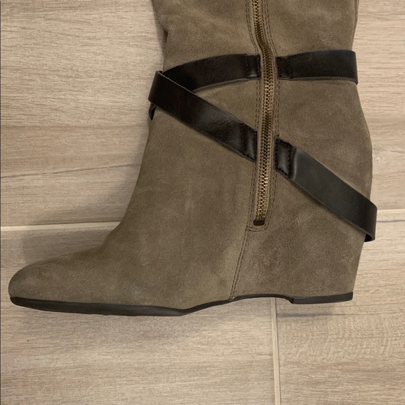 Franco Sarto Suede boots sz 9 - Picture 9 of 13